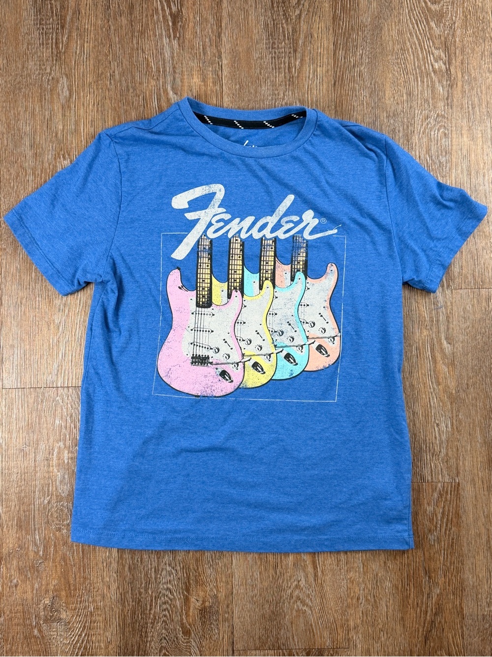 Fender Pastel Stratocaster Guitar Graphic Tee Blue Short Sleeve | L (12/14)